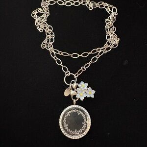 Origami Owl Large Silver Hinged Locket Necklace